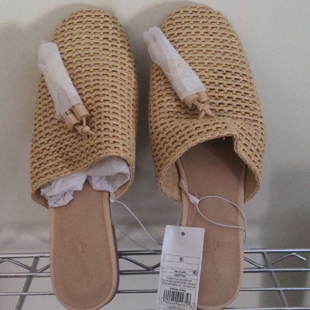 Universal Thread Tan Mules with Woven Texture